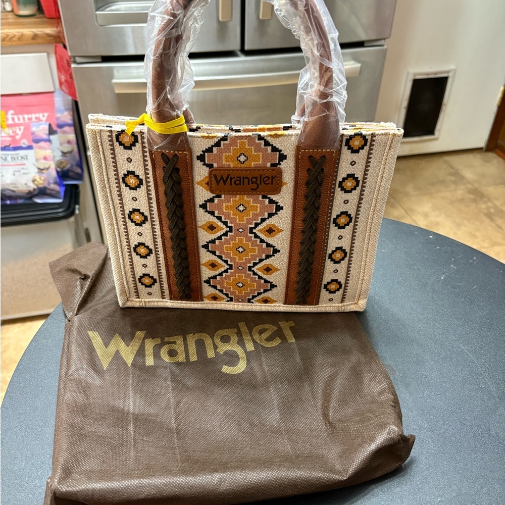 Wrangler Geometric Brown and Cream Tote